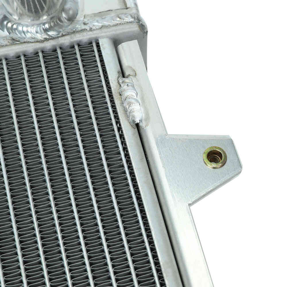 3-Row Aluminum Radiator for 84-95 Toyota Pickup and 92-95 4Runner SR5
