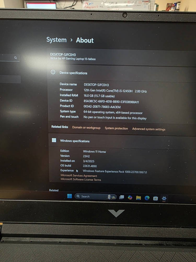 HP Victus 15 Gaming Laptop with i5-12th Gen, RTX 1650, 16GB RAM, 1TB SSD