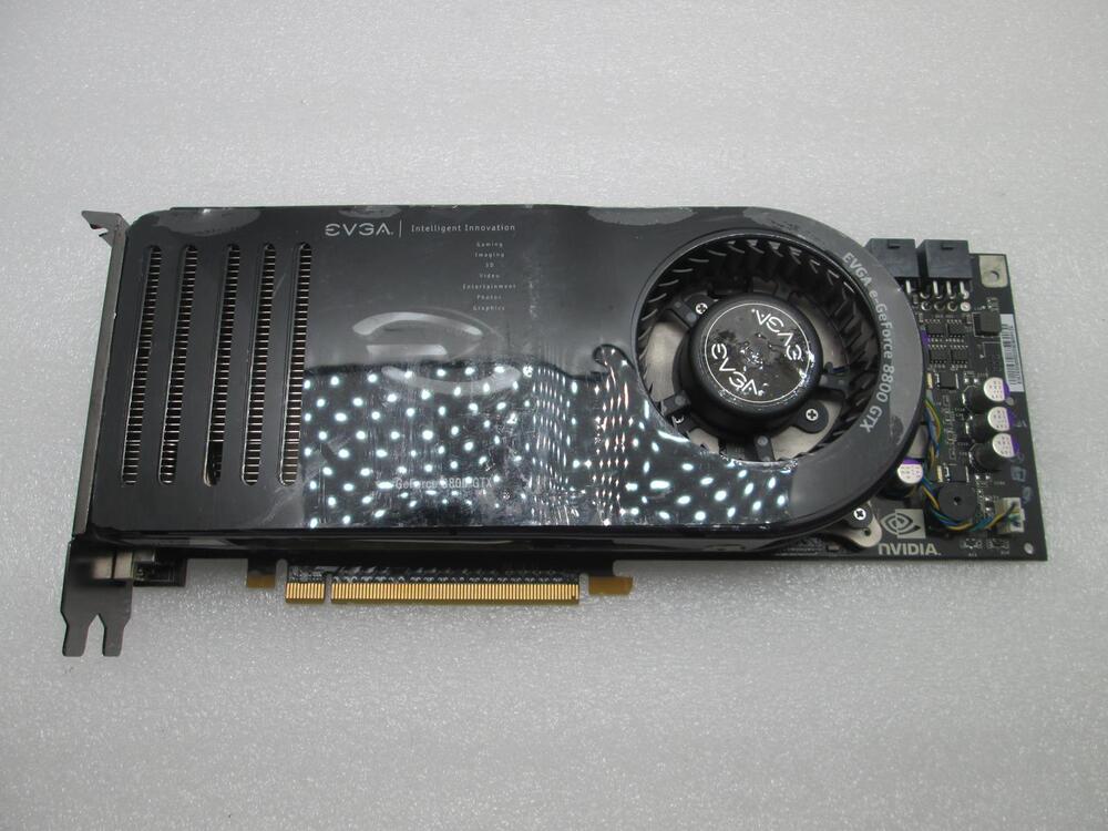 EVGA E-GEFORCE 8800 GTX Graphics Card - High-Performance Gaming