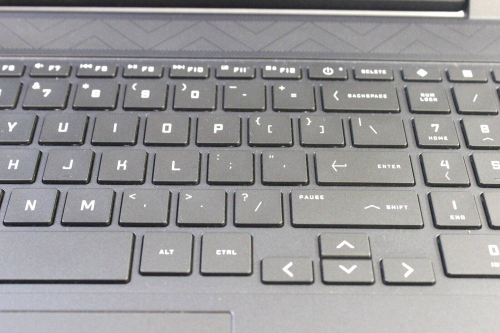 HP Victus B&O Gaming Laptop 15-fa0031dx with 12th Gen Intel i5