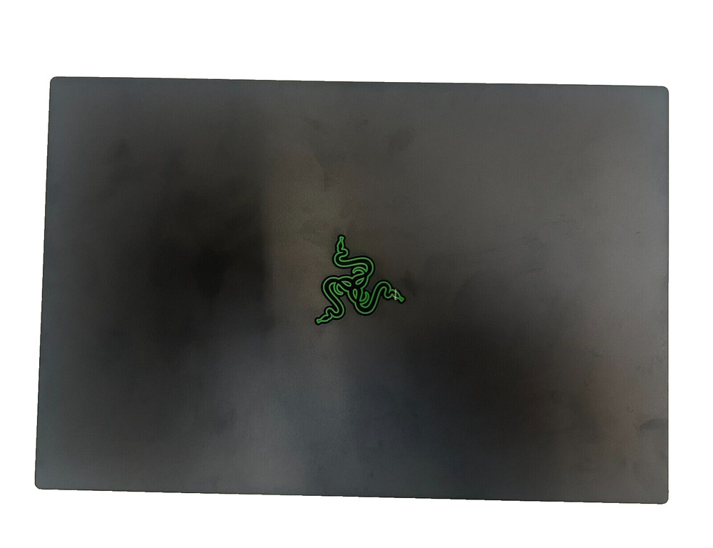 Razer Blade 15 Gaming Laptop with FHD Display, i7-9750H, 16GB RAM, 512GB SSD, RTX 2070, Windows 10