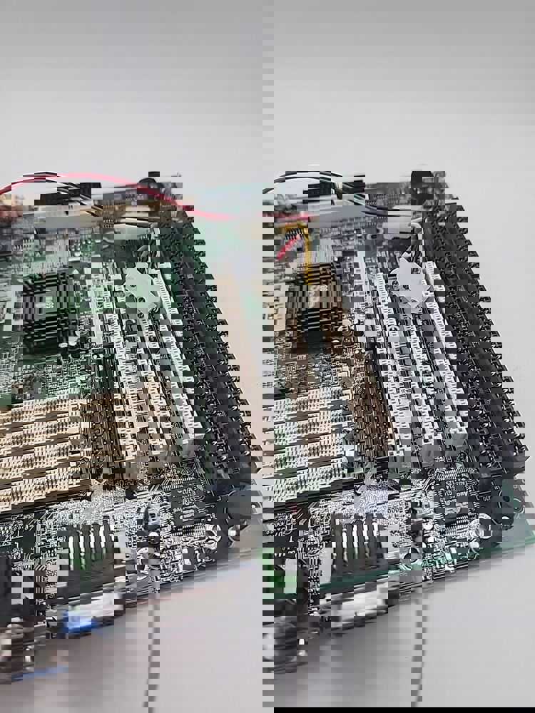 Packard Bell Motherboard with Cyrix CPU