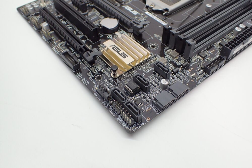 ASUS Q170M-C Intel Q170 DDR4 LGA1151 Micro ATX Motherboard