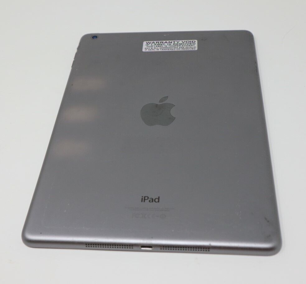 Apple iPad 5th Gen 2017 Model 9.7-inch Wi-Fi Tablet - 32GB/128GB - Grade C