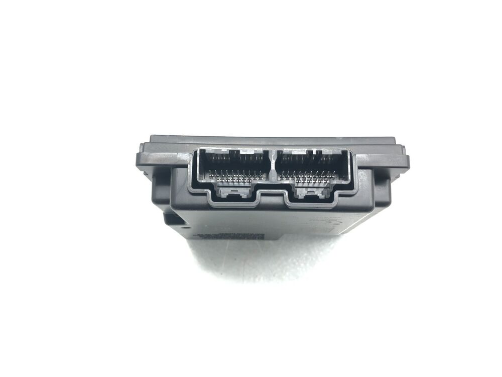 2015-2018 GMC Yukon Keyless Entry Control Module - Genuine OEM