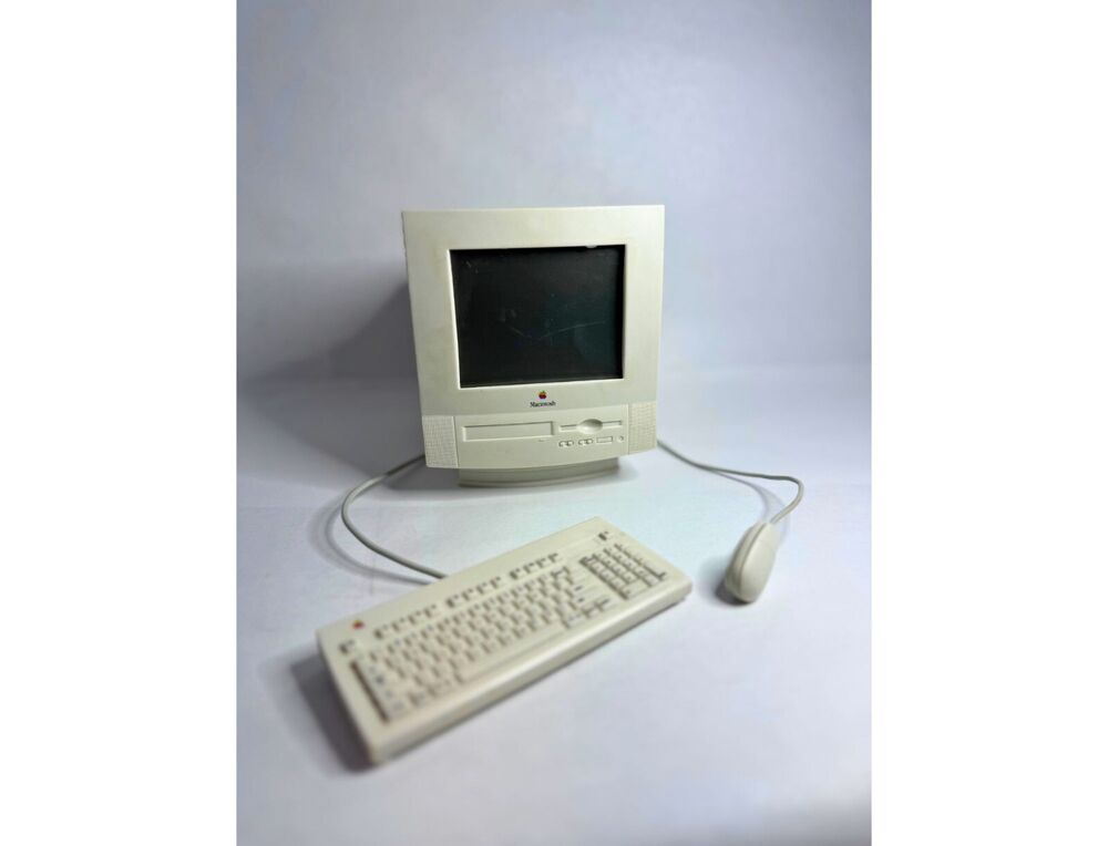 American Girl Back to School Set - Complete with Macintosh Computer, Desk, Chair, Locker