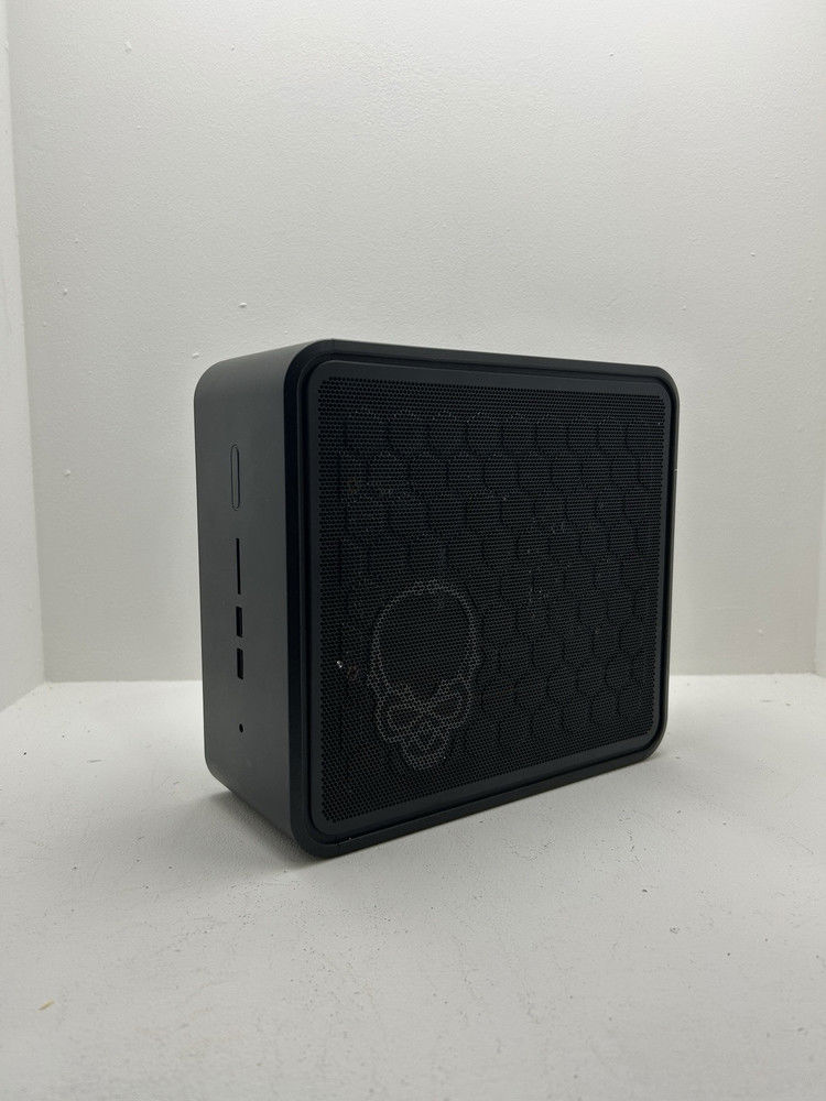 Intel NUC9QN i5-9300H Gaming Mini PC with RTX 2060