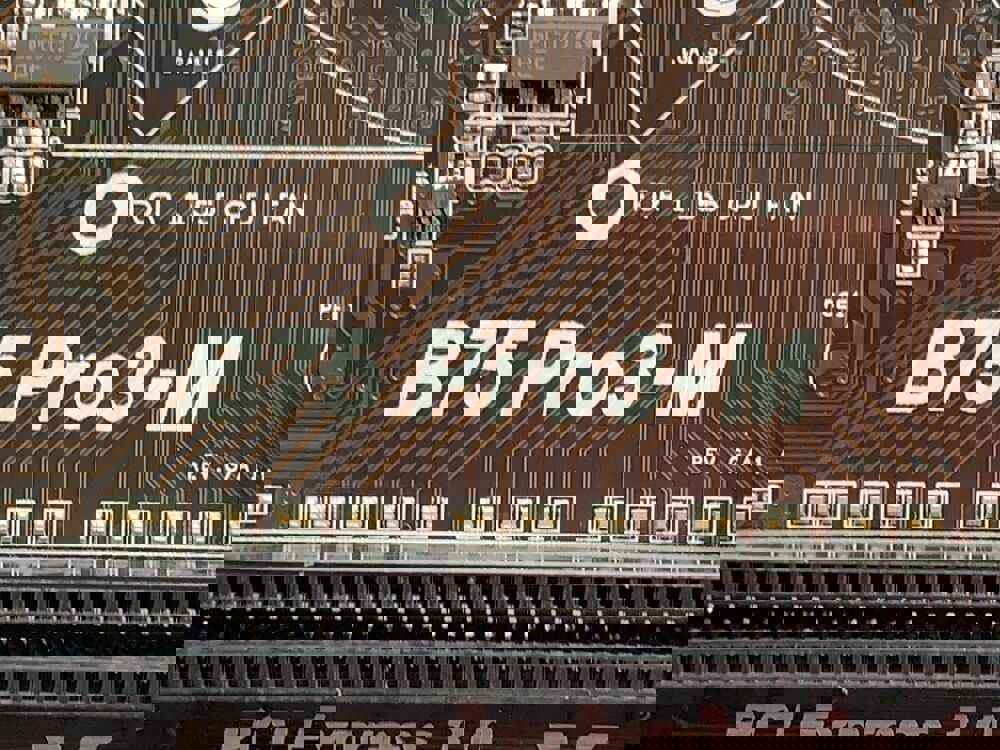 ASRock B75 Pro3-M Motherboard with Intel Core i5-3330P 3.00GHz