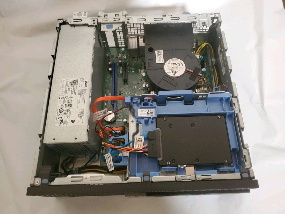 Dell OptiPlex 7040 SFF Business Desktop PC