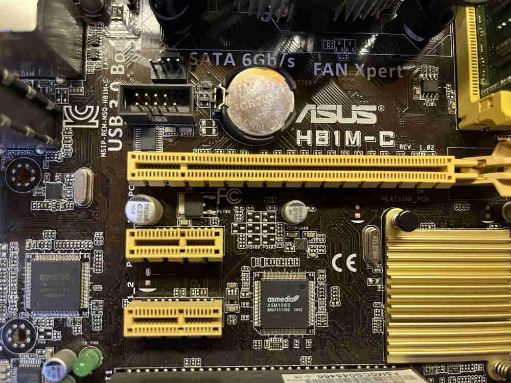 ASUS H81M-C mATX Gaming Motherboard Bundle with Intel i5-4460, 16GB DDR3, Cooler