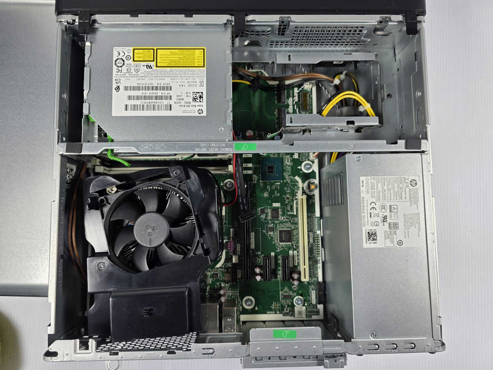 HP EliteDesk 800 G6 SFF Case with Motherboard and Battery