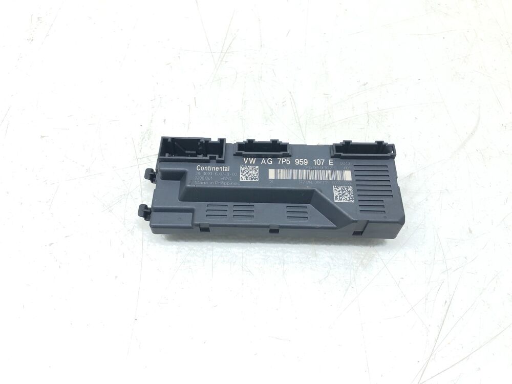 2015-2018 Porsche Cayenne S 958 Liftgate Tailgate Control Module OEM