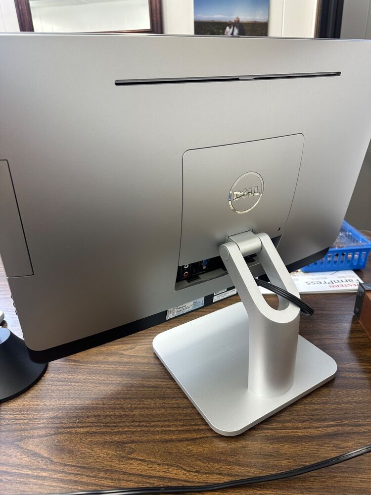 Dell Inspiron ONE2330 27" All-in-One Desktop PC with Wireless Keyboard & Mouse