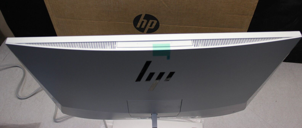 HP EliteOne 800g6 24" AIO PC with Intel Core i5-10500, 256GB NVMe, 8GB DDR4, Windows 10