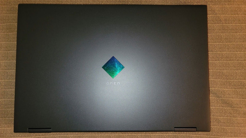 HP OMEN 15-en0013dx Gaming Laptop