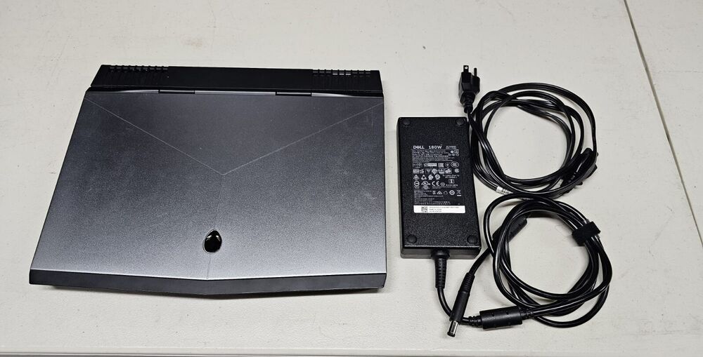 Powerhouse Gaming Beast - Alienware 13 R3 Laptop with GTX 1060