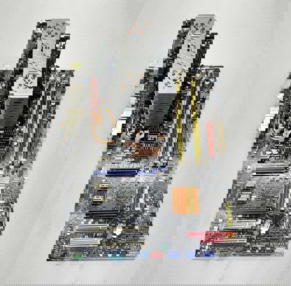 ASUS P5Q PRO TURBO Motherboard and Core2 Quad Q9650 3GHz CPU Bundle