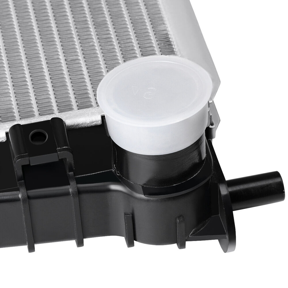 Upgraded Radiator for 99-03 Ford F150 & 99-02 Expedition with 4.2L, 4.6L, 5.4L Engines