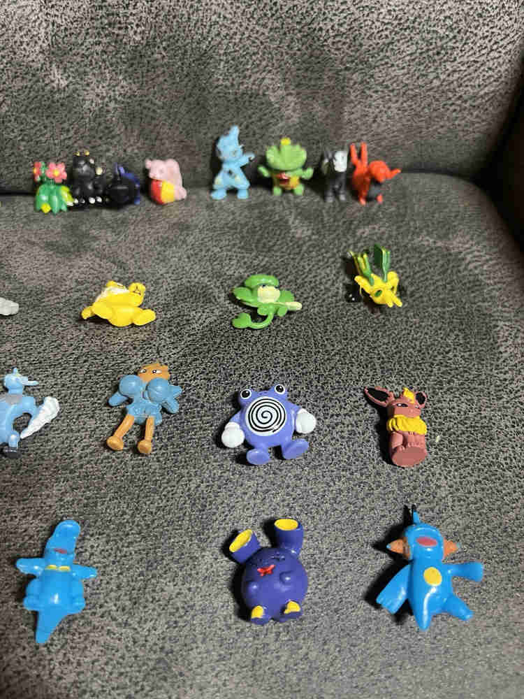 Pokemon Action Figure Collection: Popplio & Litten