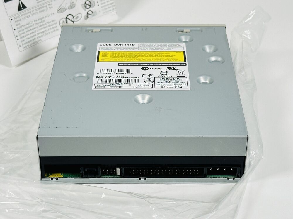 Pioneer DVR-111D IDE DVD+RW Rewriter - Beige