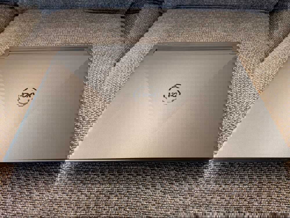 Dell G15 5511 Gaming Laptop with RTX 3060, i7 11800H, 15" Screen