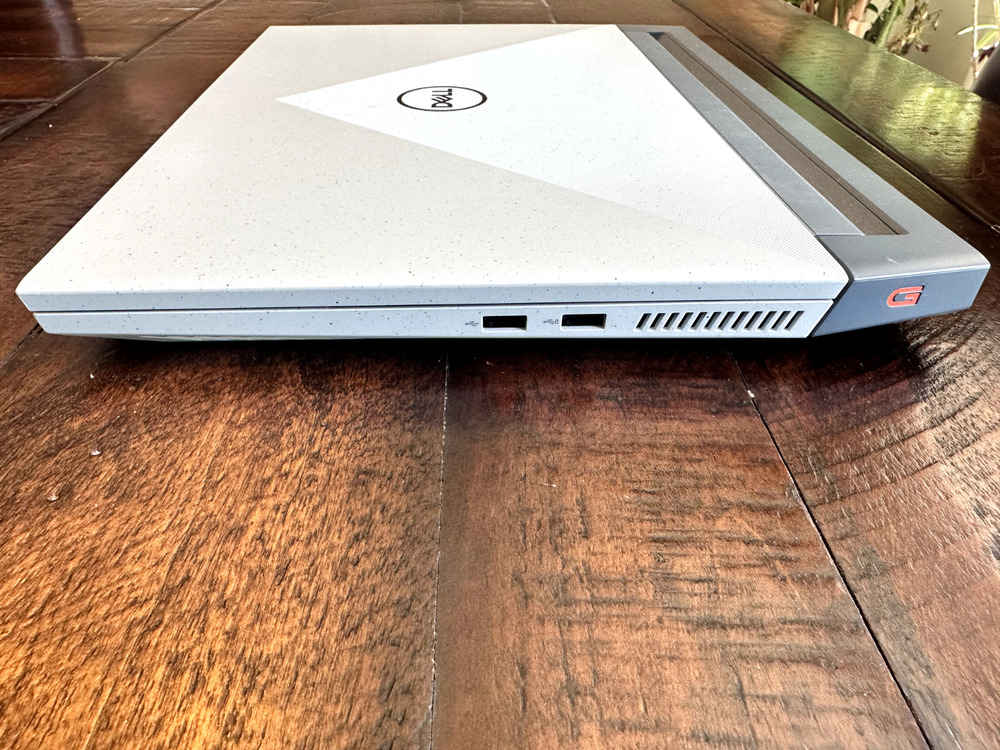 Dell G15 5515 Ryzen 7 Gaming Laptop with RTX 3050Ti