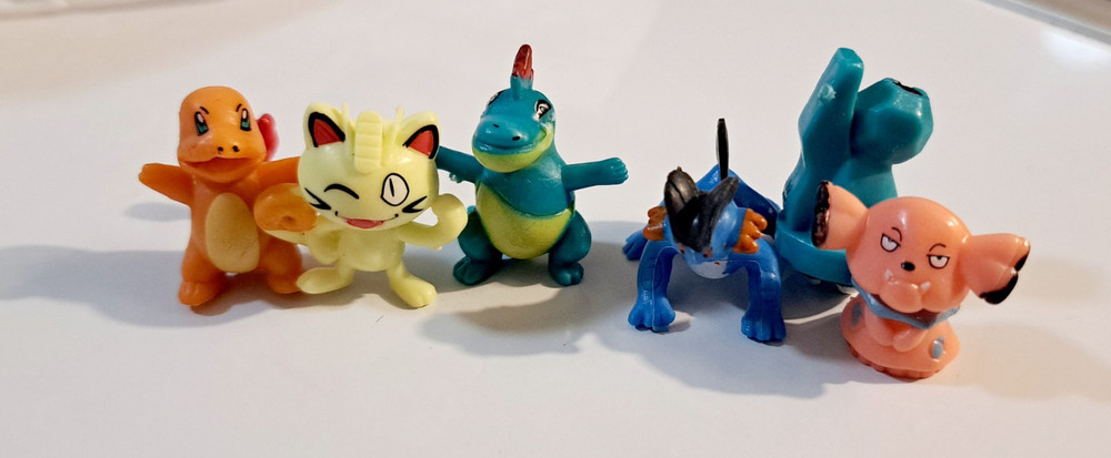 12 Style Pokemon Pikachu Action Figure Toys