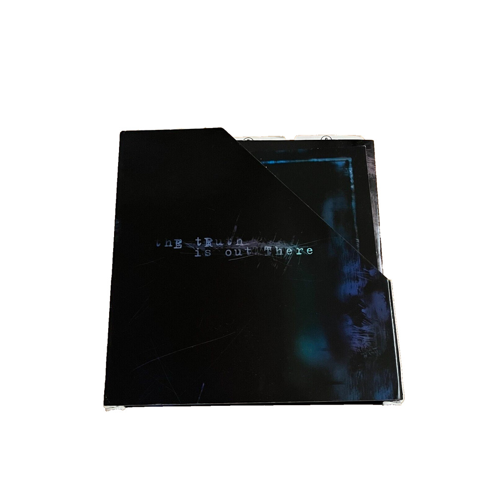 The X Files 7 Disc Complete Box Set - PC Game 1998 with Manual