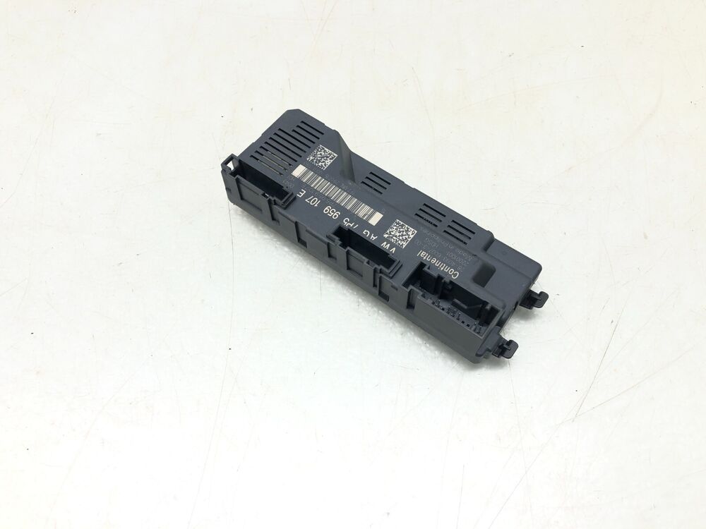 2015-2018 Porsche Cayenne S 958 Liftgate Tailgate Control Module OEM