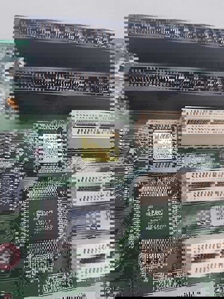 Packard Bell Motherboard with Cyrix CPU