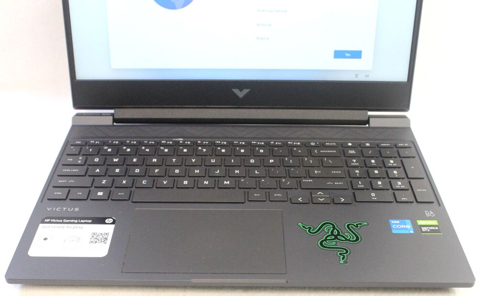 HP Victus B&O Gaming Laptop 15-fa0031dx with 12th Gen Intel i5