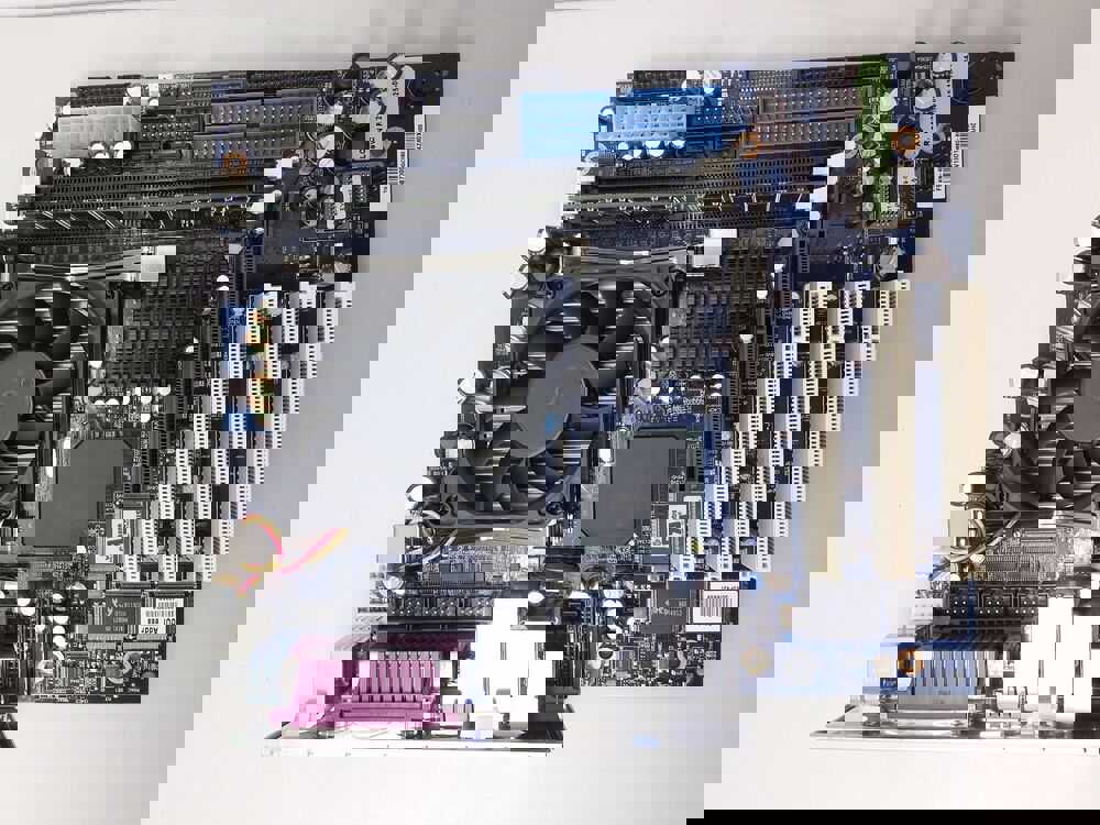 Kontron 886LCD-M/Flex Motherboard with CPU & RAM - Tested and Guaranteed