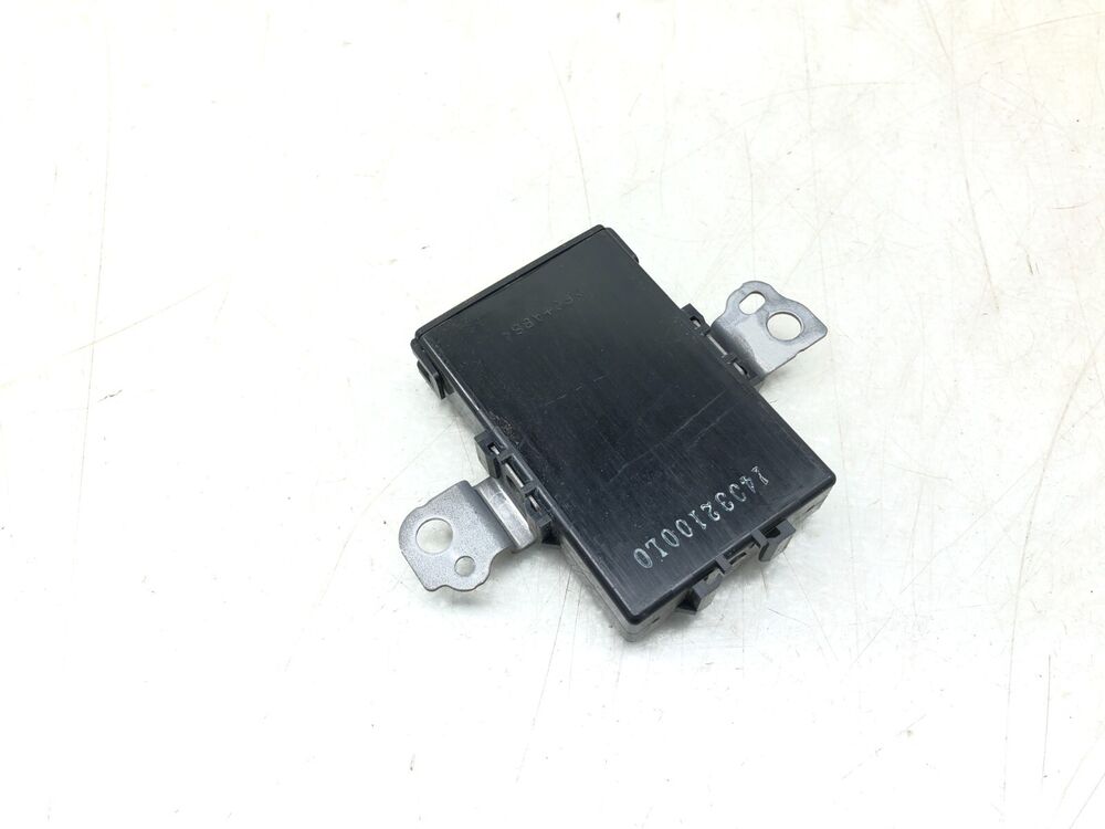 2013-2019 Lexus GS350 Network Gateway Control Module OEM