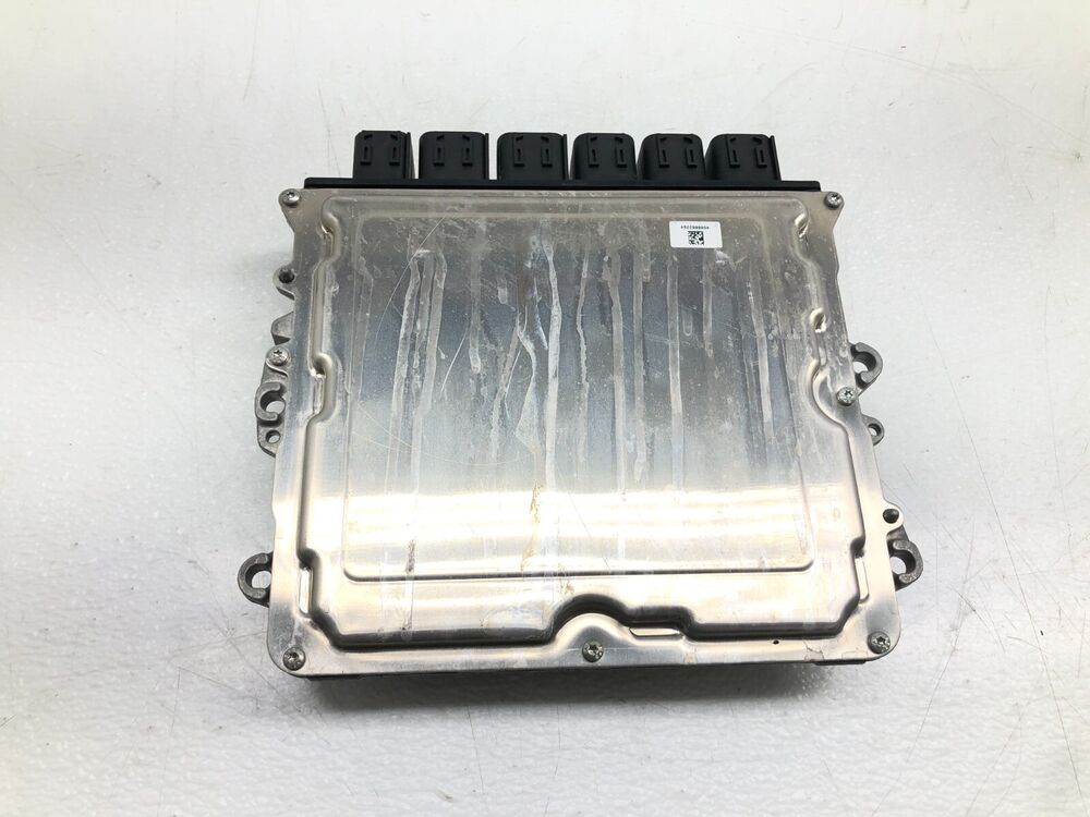 2016-2019 BMW 740I G12 ECU PCM Engine Control Module with Push Start