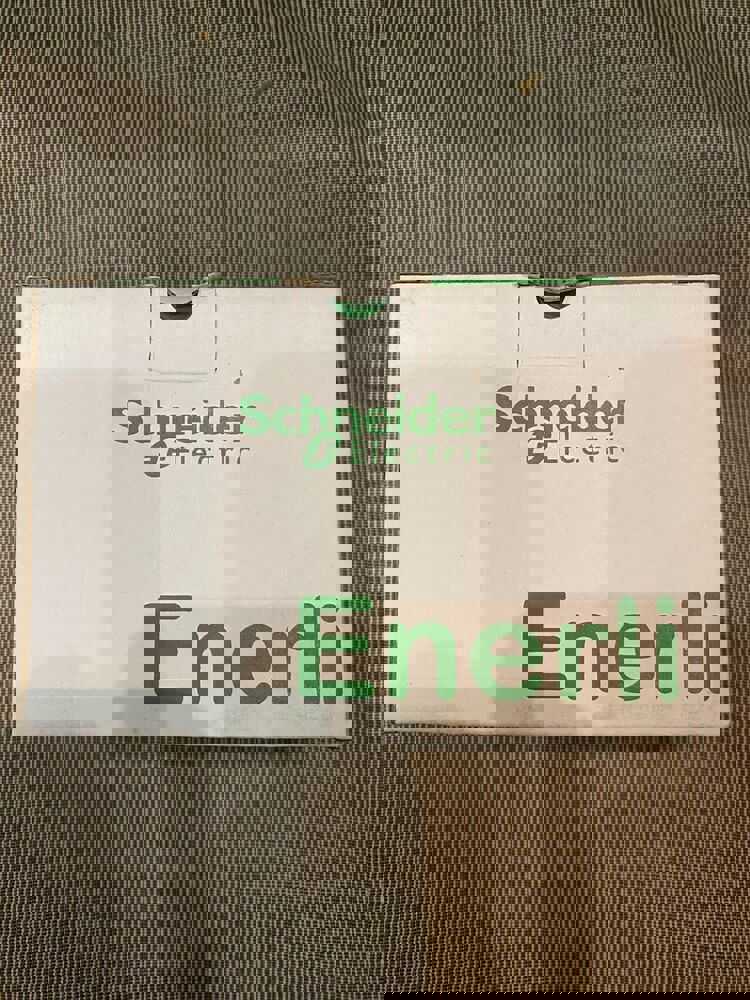 Schneider Electric LV434000 - Premium Quality Electrical Component