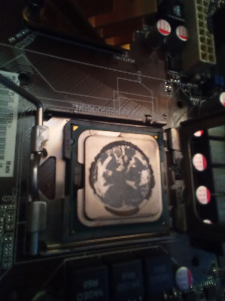ASUS P5Q-E Intel P45 DDR2 LGA 775 ATX Motherboard with 8GB RAM