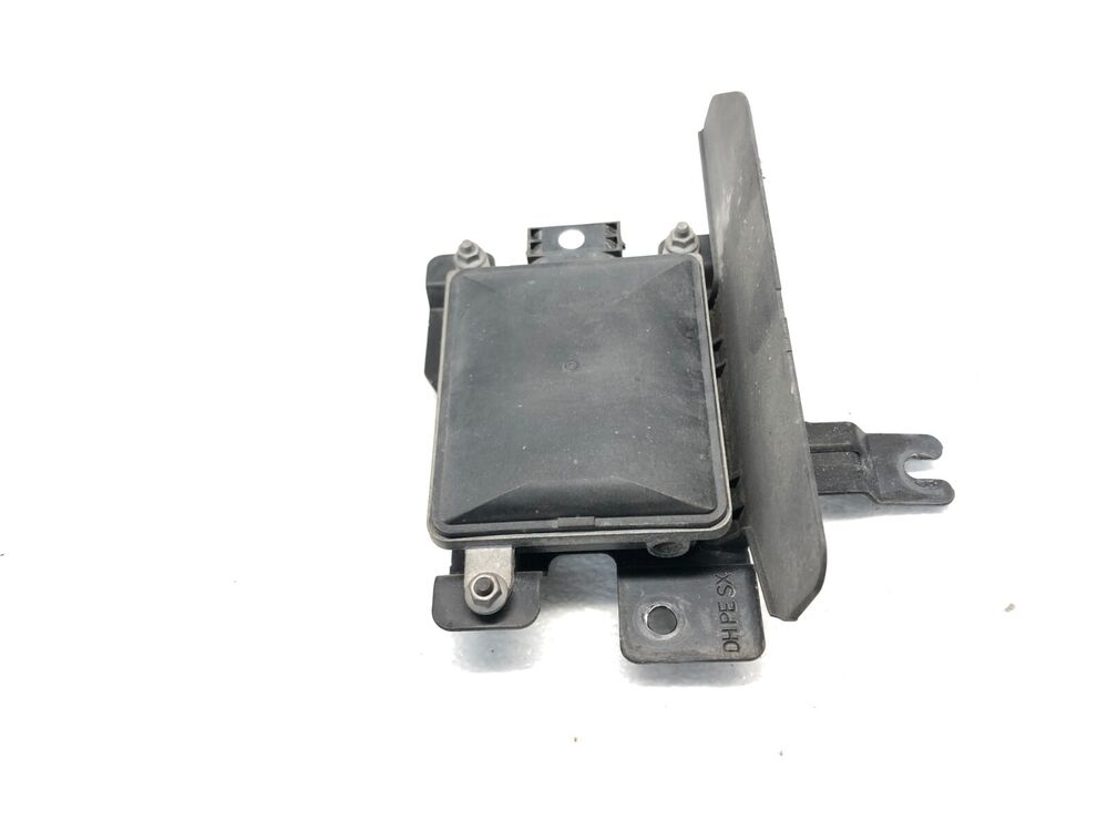 2017-2018 Genesis G80 Right Passenger Rear Blind Spot Detection Radar Module OEM