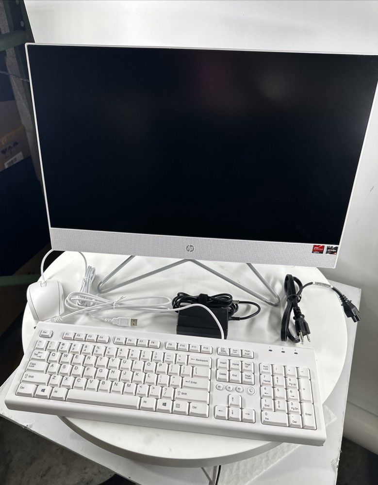 HP 24-dd0017c 23.8" All-in-One PC with AMD Ryzen 3, 512GB SSD, 8GB RAM