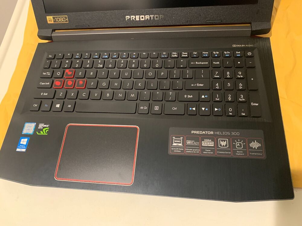 15.6" Acer Predator Helios 300 Gaming Laptop with i7 and GeForce GTX