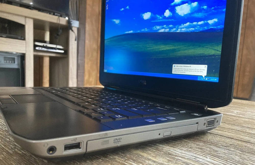 14.1" Dell E5420/30 Laptop - Windows 7 Pro 64 Bit, Intel i5 2.5GHz, 4GB RAM, 250GB HDD, DVDRW
