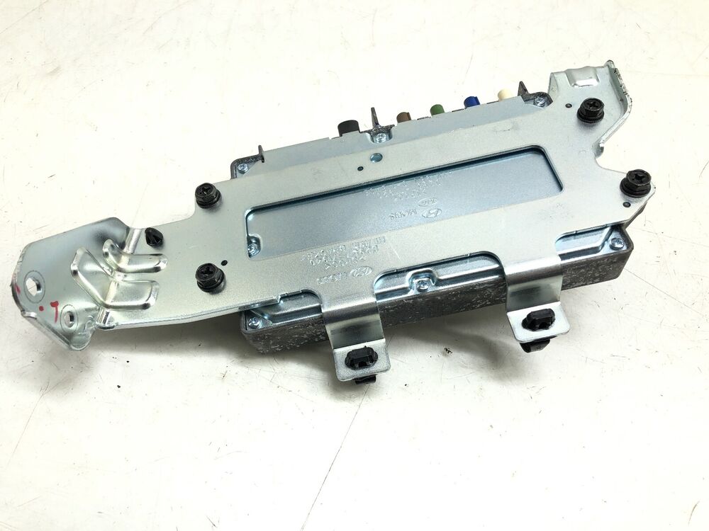 2017-2019 Genesis G90 Surround View Camera Monitor Control Module Unit OEM