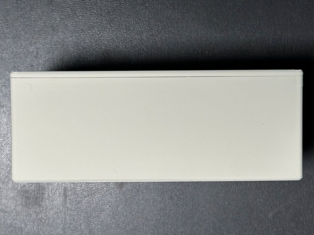 Portable DIY Macintosh Battery Kit - Light Khaki