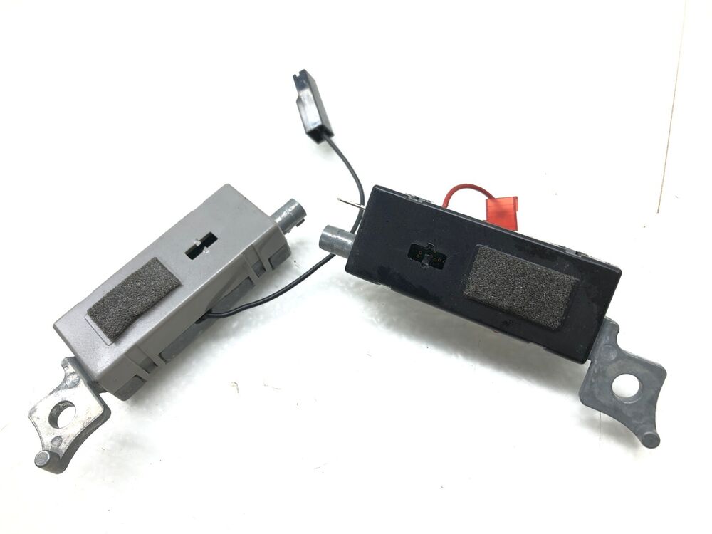 2015-2020 Genesis G80 Rear Antenna Amplifier Control Module Set - OEM