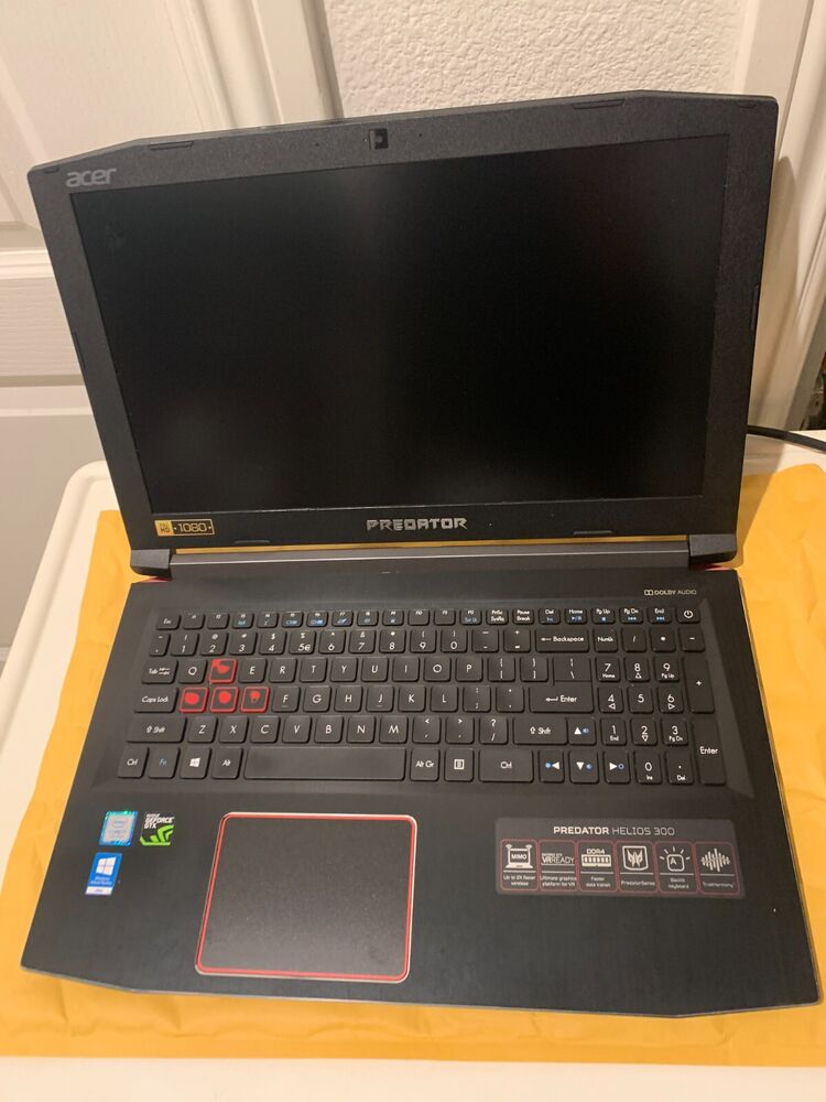 15.6" Acer Predator Helios 300 Gaming Laptop with i7 and GeForce GTX