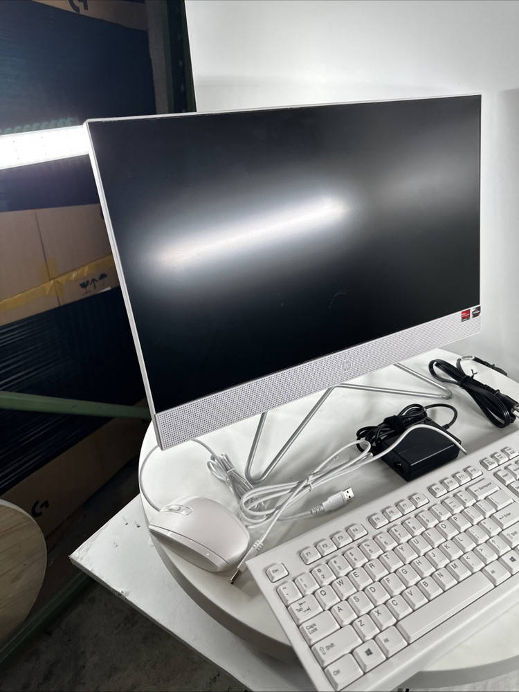 HP 24-dd0017c 23.8" All-in-One PC with AMD Ryzen 3, 512GB SSD, 8GB RAM