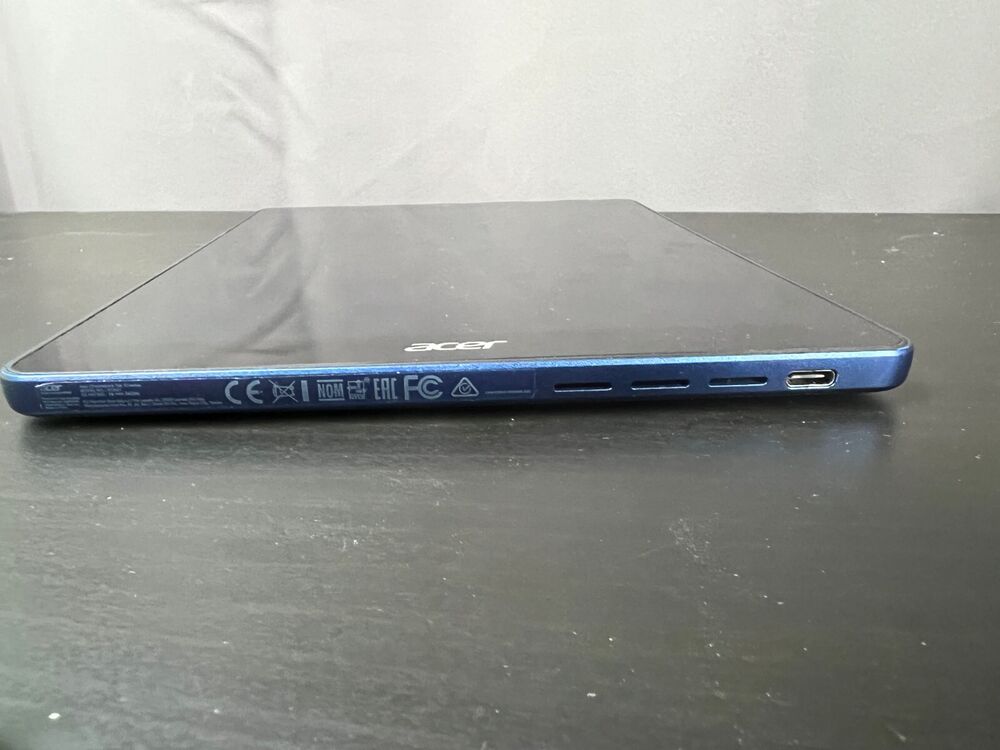 Acer Chromebook Tab 10 N18Q1 Tablet - 9.7" Touchscreen, 4GB RAM, 32GB SSD, WiFi, Blue