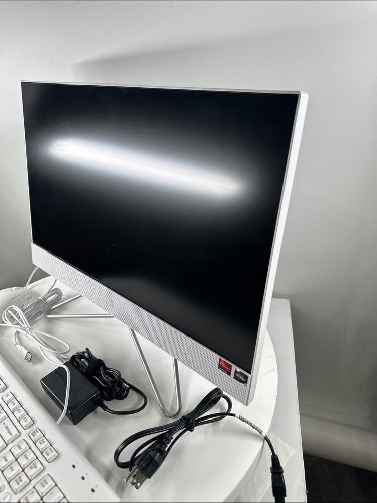 HP 24-dd0017c 23.8" All-in-One PC with AMD Ryzen 3, 512GB SSD, 8GB RAM