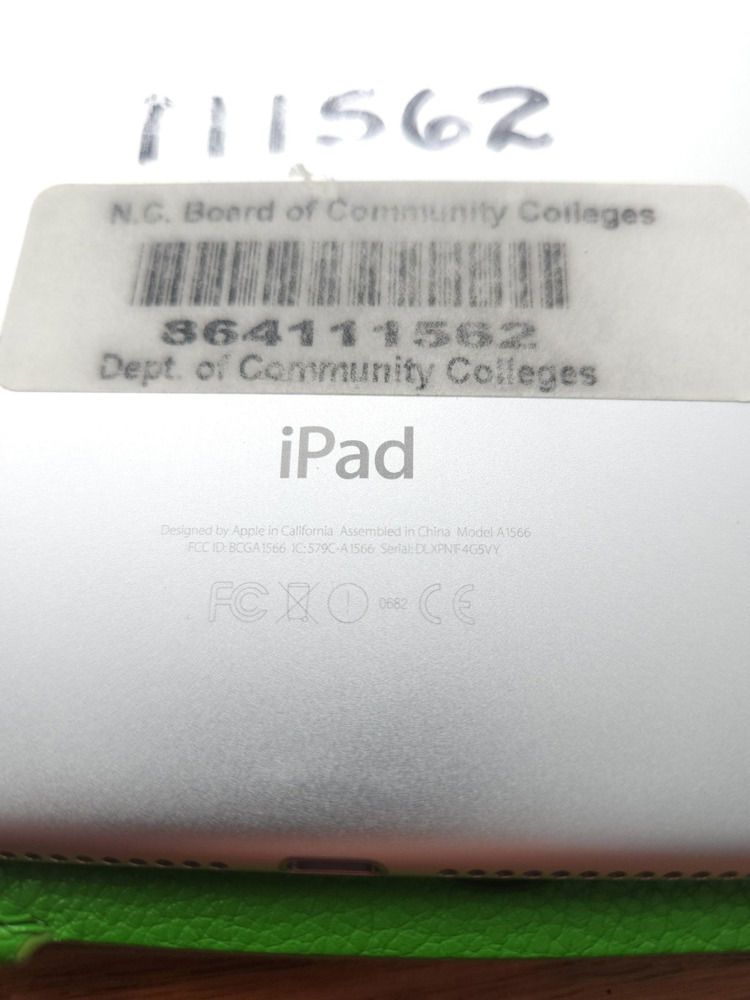 Apple iPad Air 2 64GB Wi-Fi Tablet - White/Silver (MGKM2LL/A) A1566