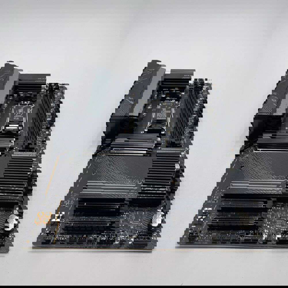 GIGABYTE B650 AORUS Elite AX Motherboard - AMD AM5, DDR5, WiFi 6E