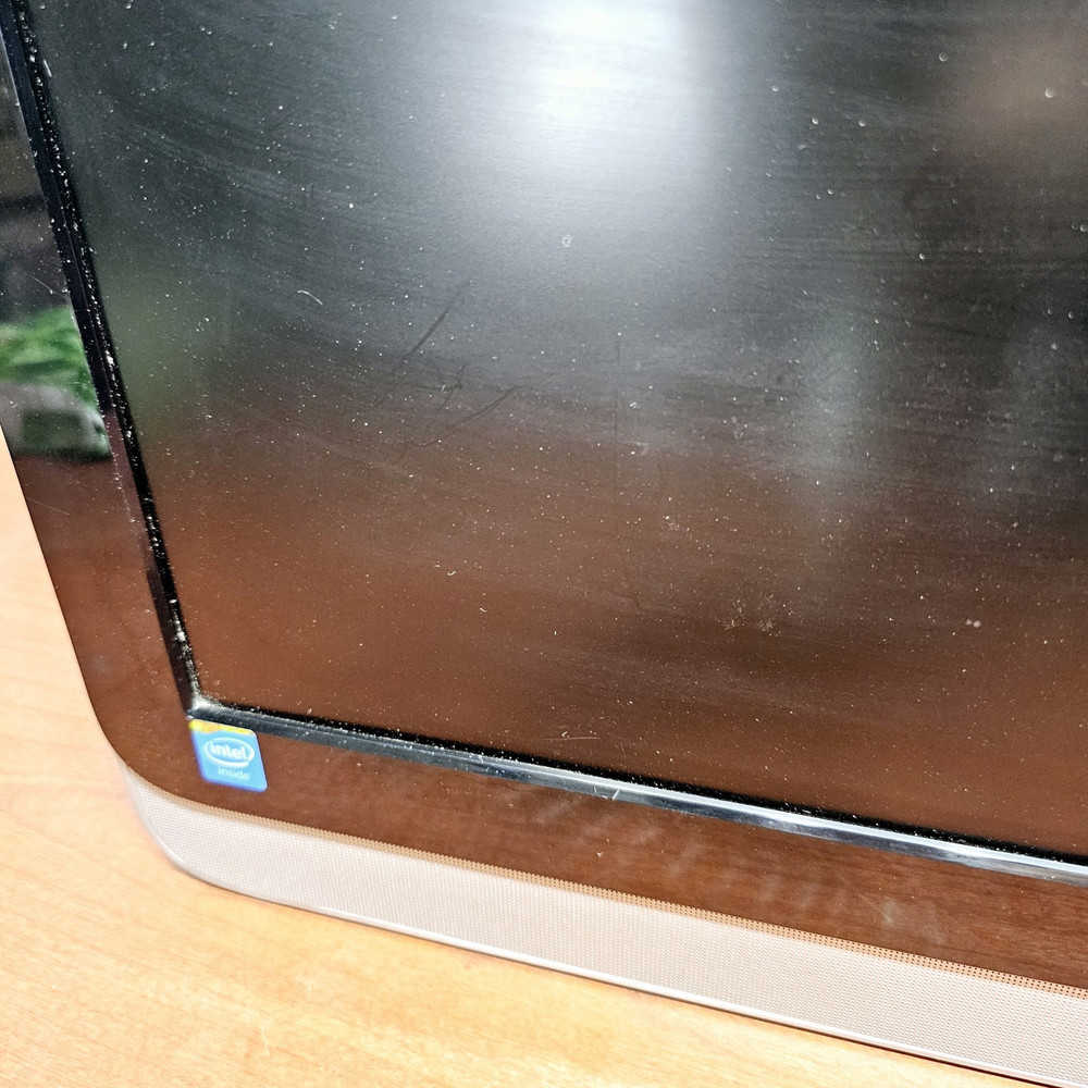 HP 19-2113W 19.5in All-in-One PC - High-Performance Desktop Replacement